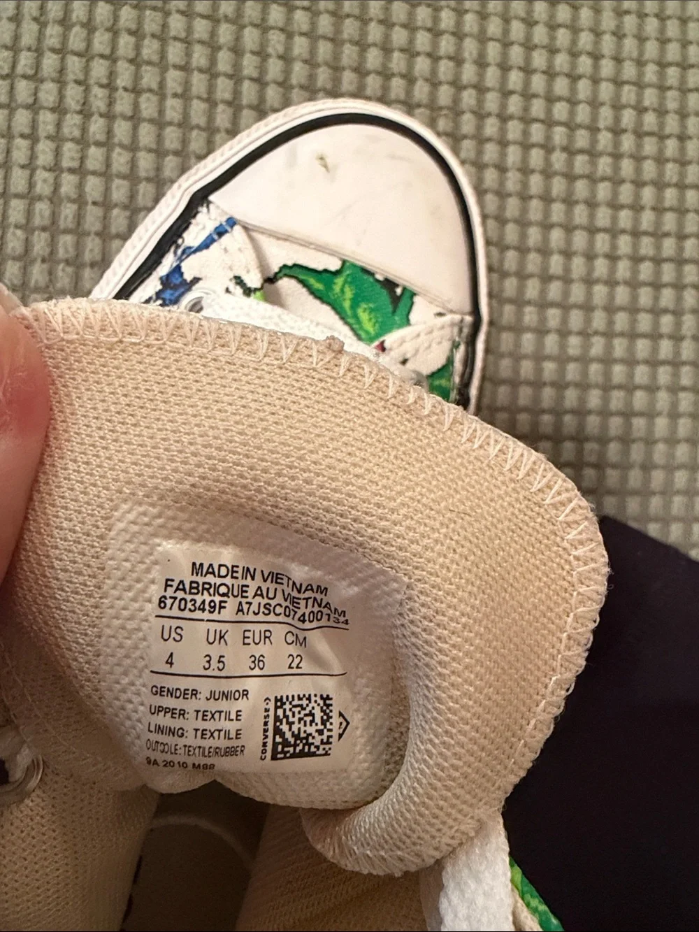 Converse High-Top Sneakers with Colorful Dinosaur Print - White. Kids size 4